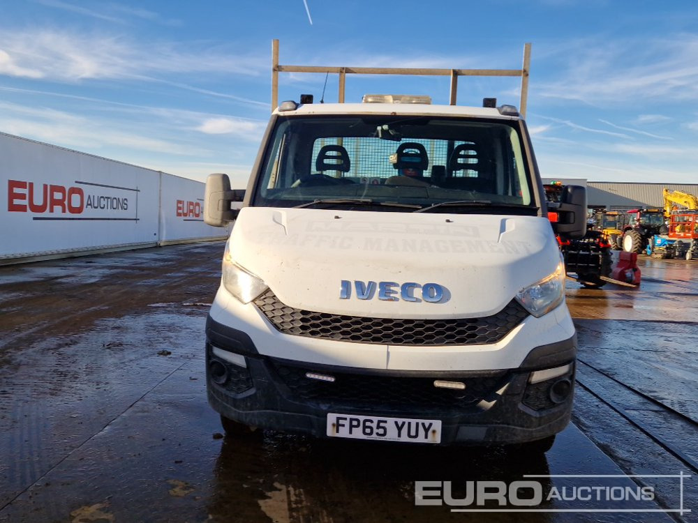 الشاحنات الصغيرة المسطحة 2015 Iveco Daily 35C13: صور 8