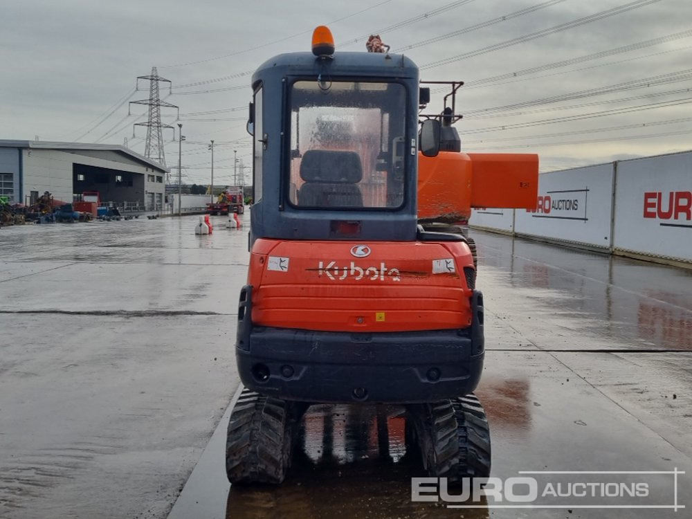 2015 Kubota KX61-3 - حفارة مصغرة: صور 4 2015 Kubota KX61-3 - حفارة مصغرة: صور 4
