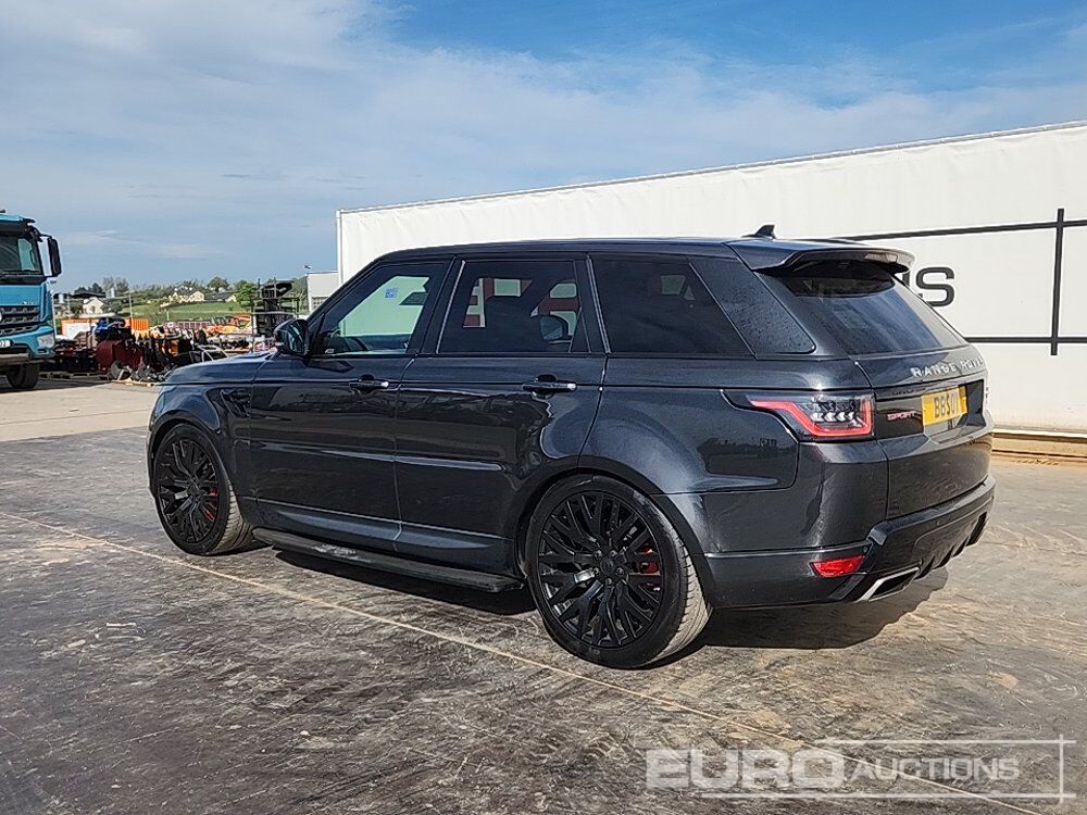 2015 Land Rover Range Rover Sport Hse - سيارة دفع رباعي: صور 3 2015 Land Rover Range Rover Sport Hse - سيارة دفع رباعي: صور 3