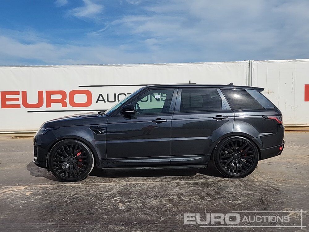 2015 Land Rover Range Rover Sport Hse - سيارة دفع رباعي: صور 2 2015 Land Rover Range Rover Sport Hse - سيارة دفع رباعي: صور 2