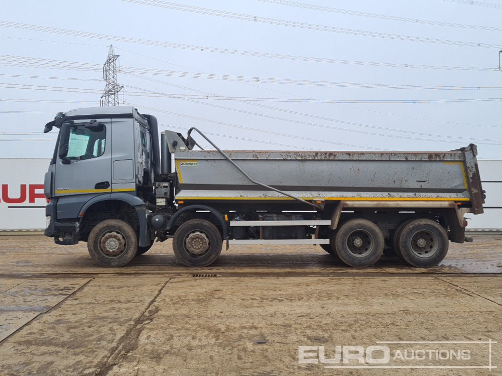 2015 Mercedes Arocs 3240 - قلابات: صور 2 2015 Mercedes Arocs 3240 - قلابات: صور 2