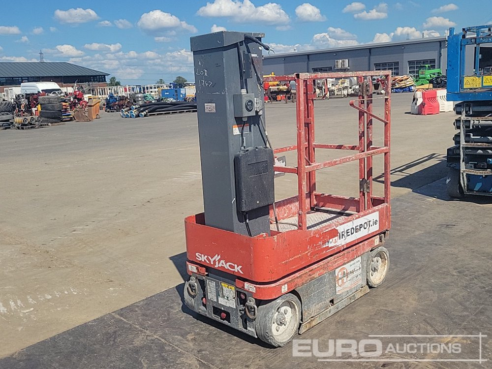 2015 SkyJack SJ16 - منصات هيدروليكية متنقلة: صور 5 2015 SkyJack SJ16 - منصات هيدروليكية متنقلة: صور 5