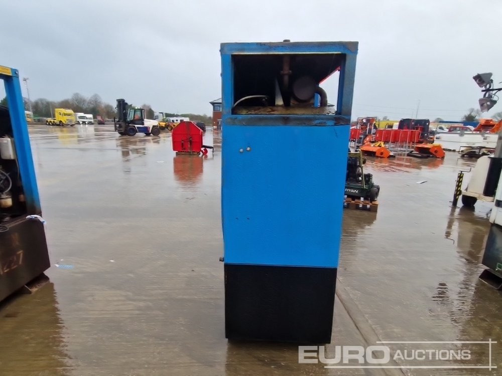 2015 Stephill 10 kVA Generator, Kubota Engine, (Parts Missing) - مجموعة المولدات: صور 2 2015 Stephill 10 kVA Generator, Kubota Engine, (Parts Missing) - مجموعة المولدات: صور 2
