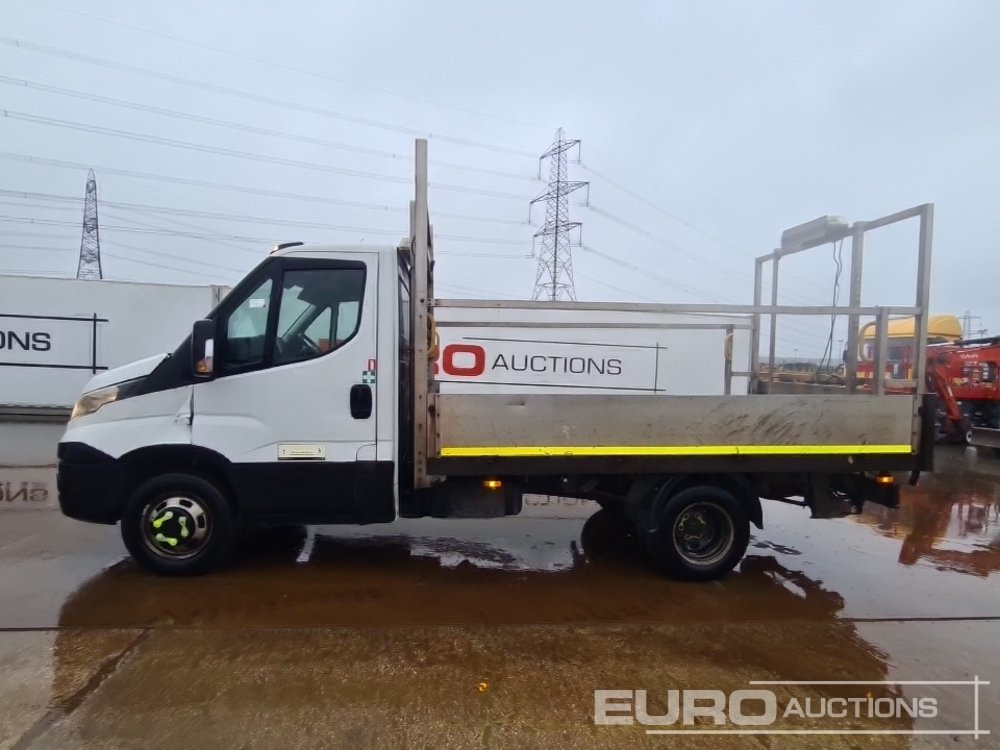 2016 Iveco Daily 35C13 - الشاحنات الصغيرة المسطحة: صور 2 2016 Iveco Daily 35C13 - الشاحنات الصغيرة المسطحة: صور 2