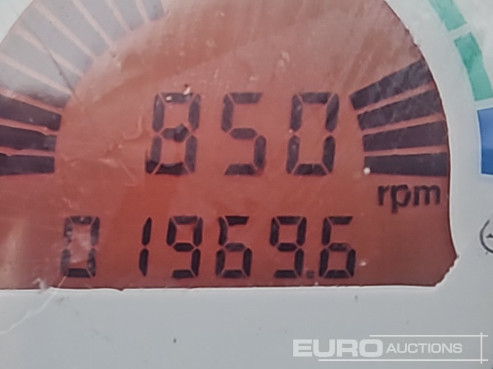 شاحنة قلابة صغيرة 2016 JCB 6TFT: صور 48