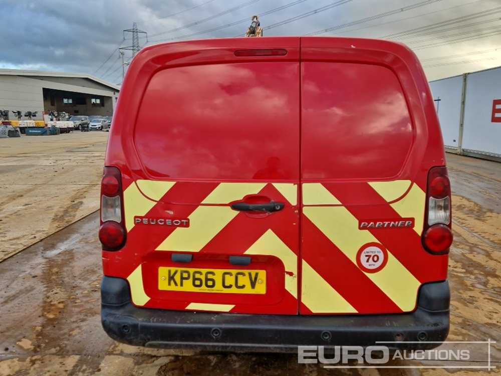 2016 Peugeot Partner - الشاحنات الصغيرة: صور 4 2016 Peugeot Partner - الشاحنات الصغيرة: صور 4