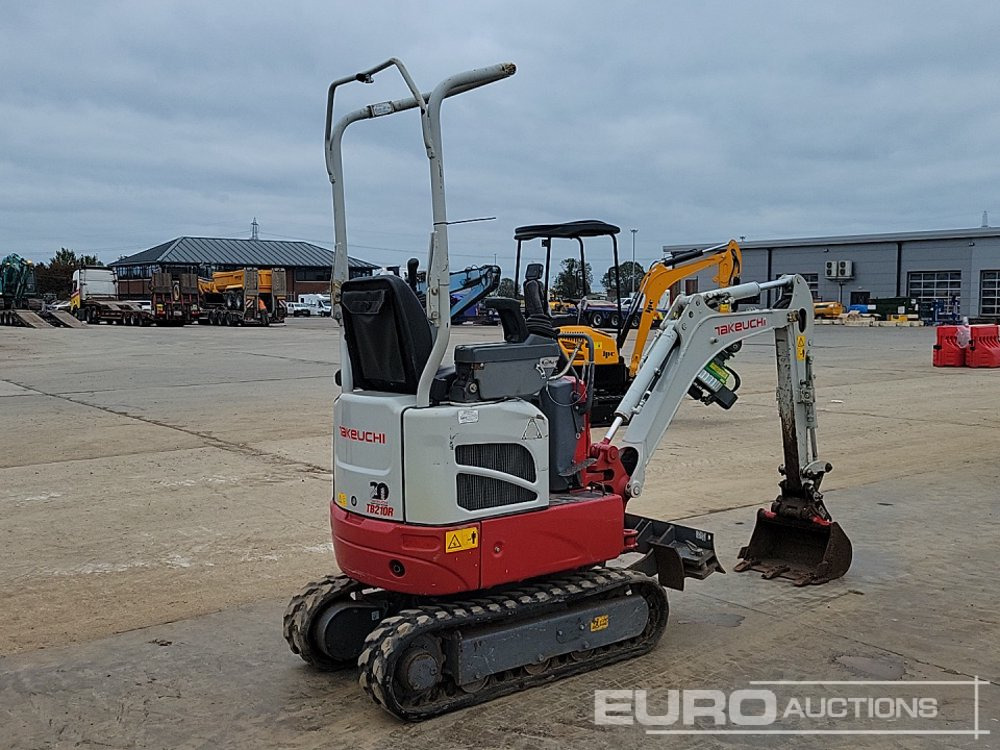 2016 Takeuchi TB210R - حفارة مصغرة: صور 5 2016 Takeuchi TB210R - حفارة مصغرة: صور 5