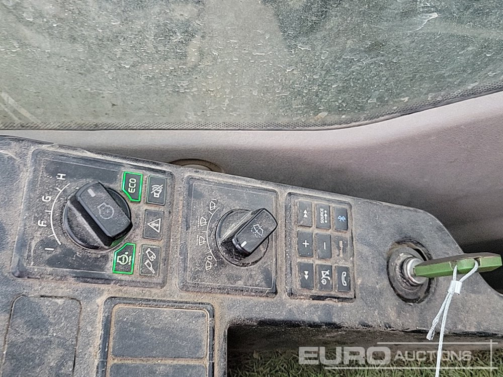 حفارات زحافة 2016 Volvo EC140EL: صور 40