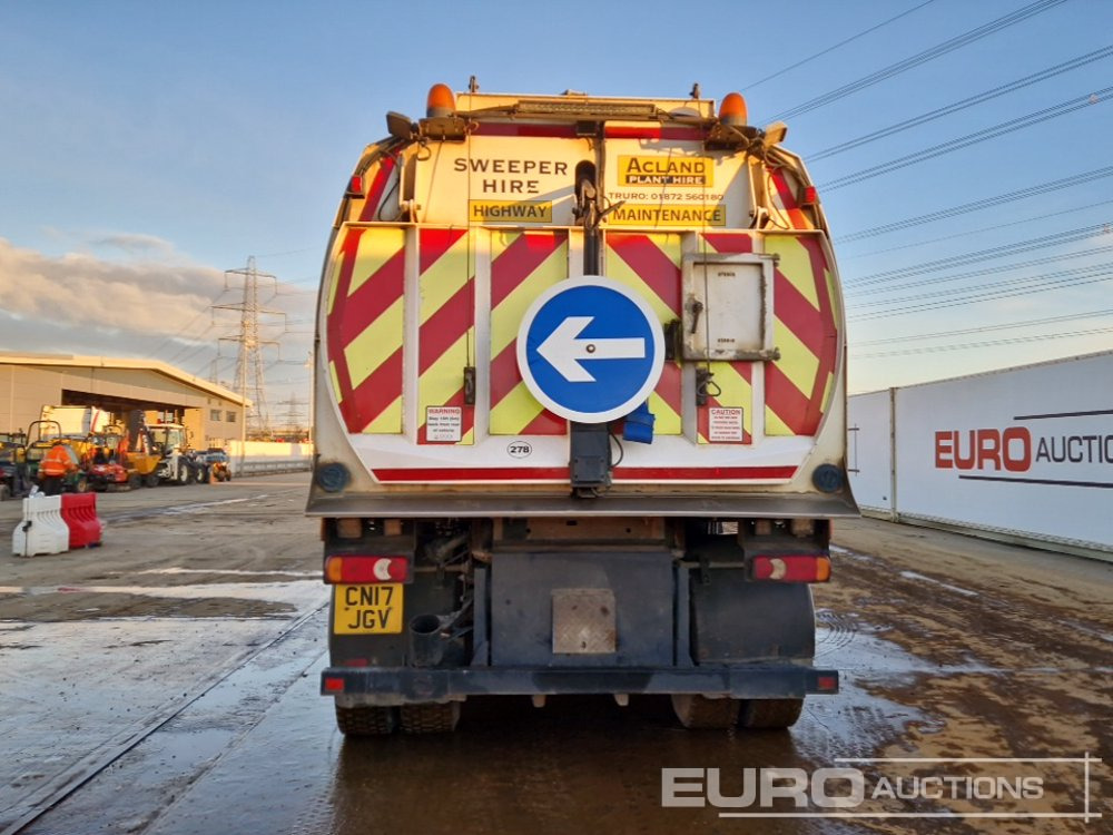 2017 DAF LF220 - سياره كنس شوارع: صور 4 2017 DAF LF220 - سياره كنس شوارع: صور 4