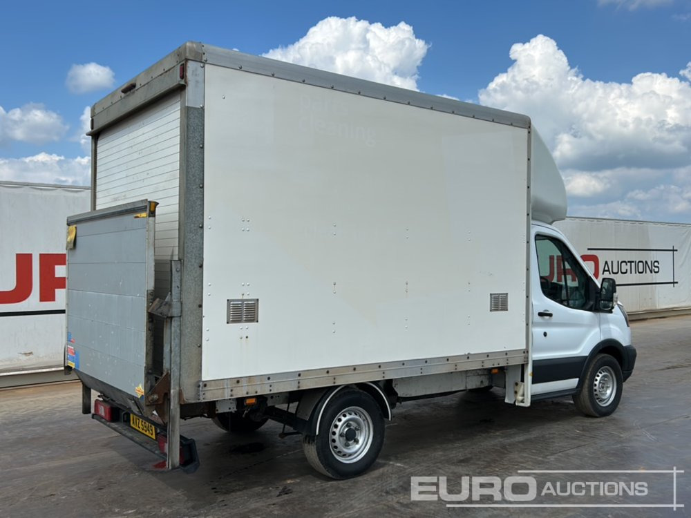 2017 Ford Transit - الشاحنات الصغيرة: صور 5 2017 Ford Transit - الشاحنات الصغيرة: صور 5