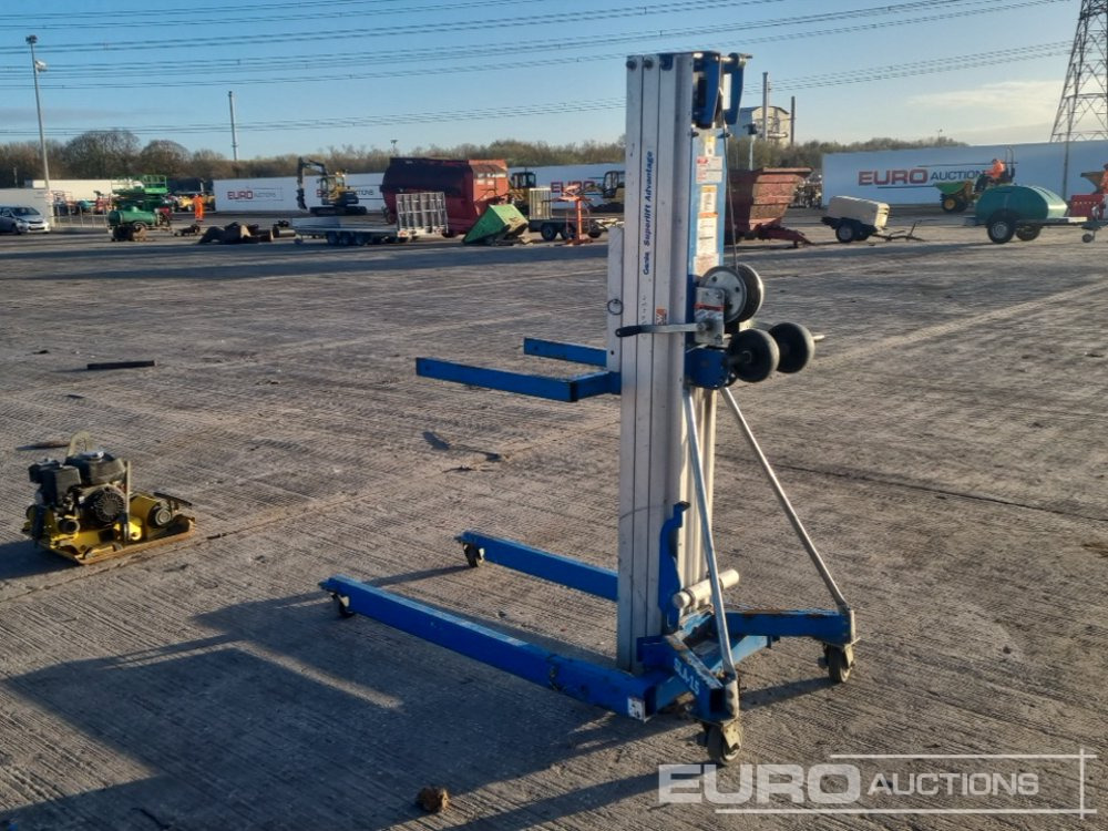 2017 Genie SLA-15 - معدات المناولة: صور 3 2017 Genie SLA-15 - معدات المناولة: صور 3