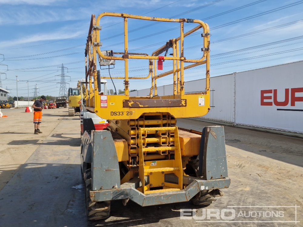 2017 Haulotte Compact 12 DX - منصات هيدروليكية متنقلة: صور 4 2017 Haulotte Compact 12 DX - منصات هيدروليكية متنقلة: صور 4