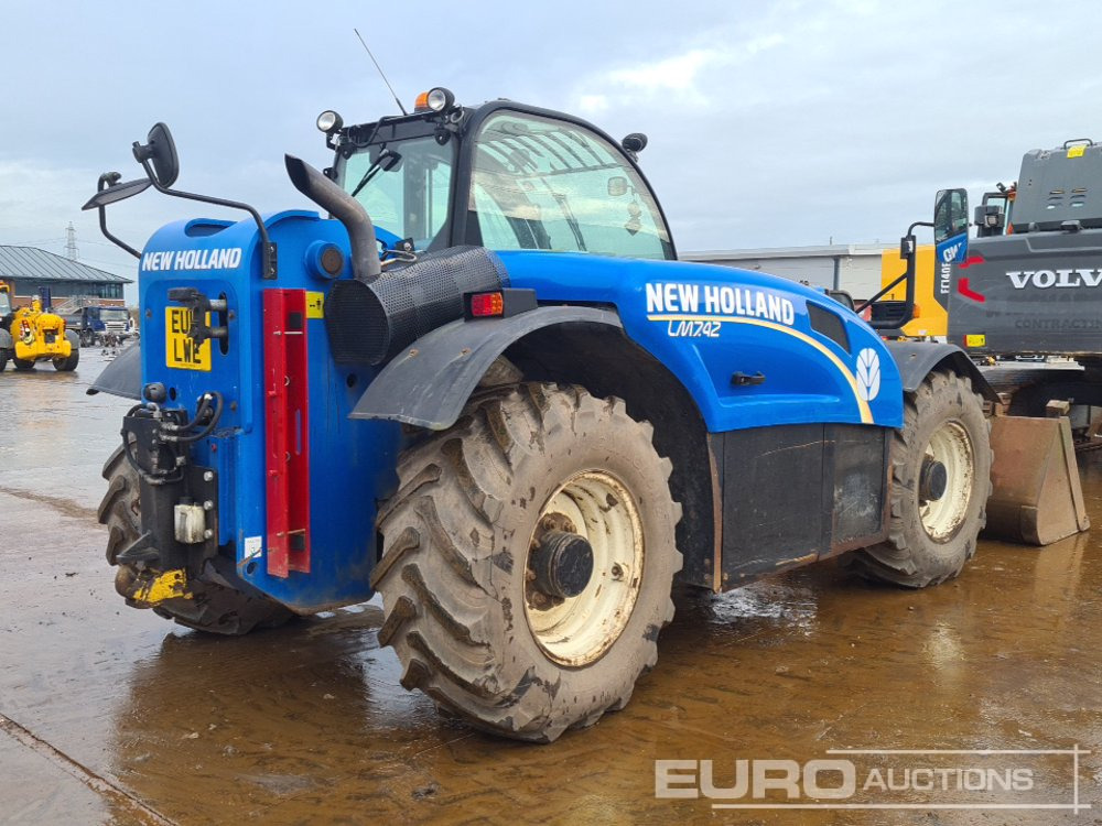2017 New Holland LM7.42 - رافعة تلسكوبية: صور 5 2017 New Holland LM7.42 - رافعة تلسكوبية: صور 5
