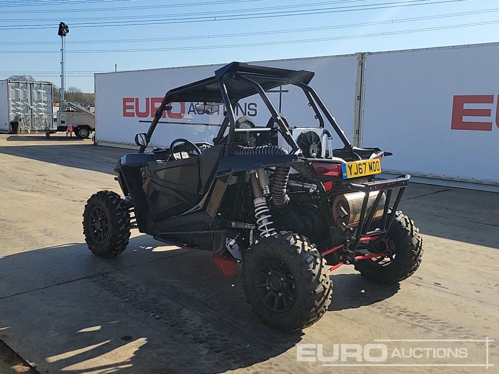 2017 Polaris RZR - اتفس: صور 3 2017 Polaris RZR - اتفس: صور 3