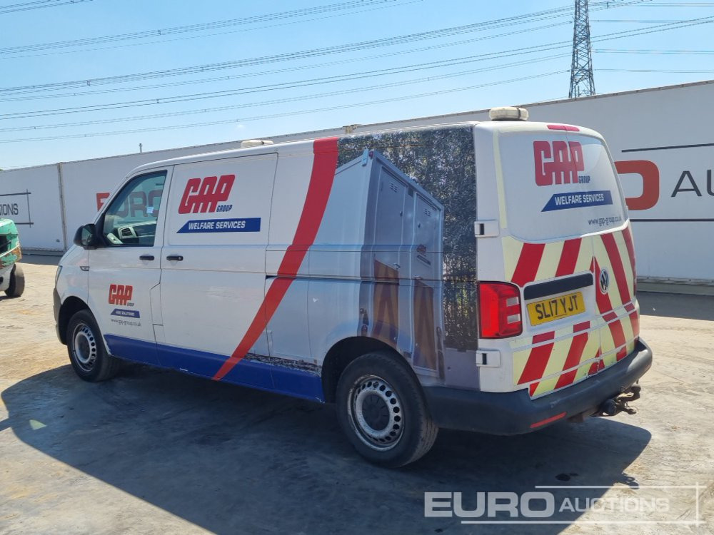 2017 Volkswagen Transporter - الشاحنات الصغيرة: صور 5 2017 Volkswagen Transporter - الشاحنات الصغيرة: صور 5