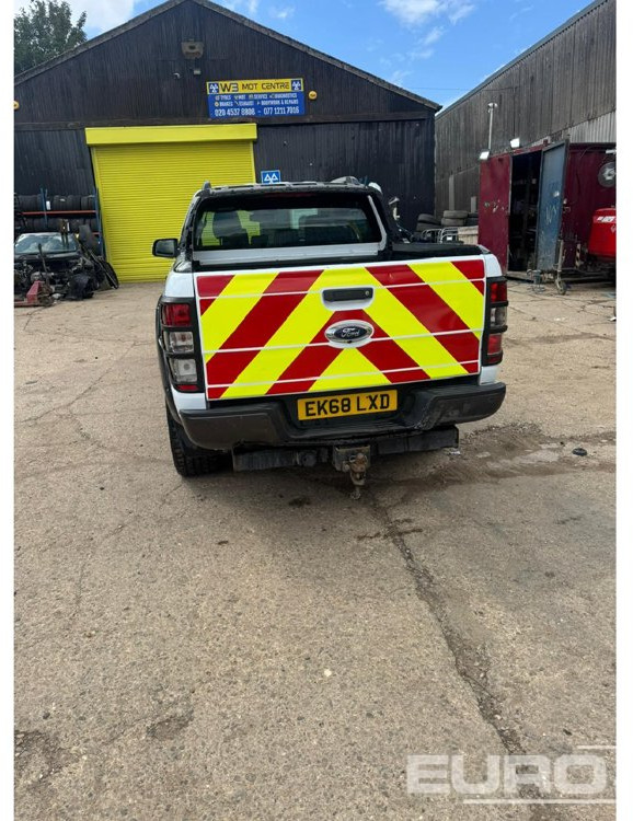 2018 Ford Ranger Wildtrack - شاحنة البيك أب: صور 3 2018 Ford Ranger Wildtrack - شاحنة البيك أب: صور 3