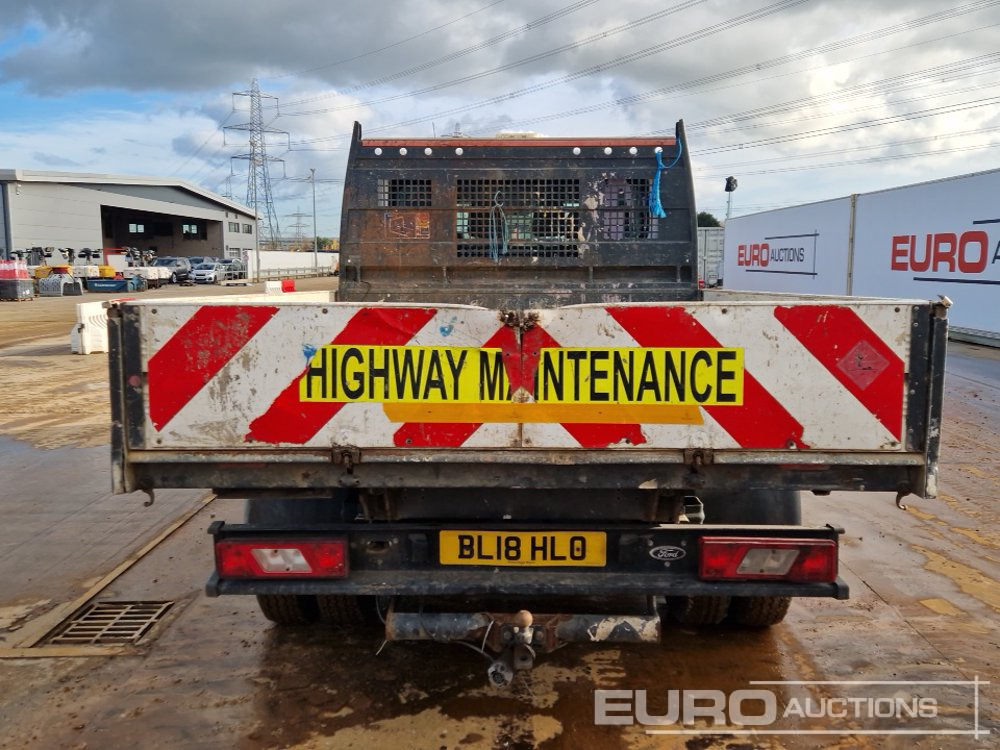 2018 Ford Transit - قلاب صغير: صور 4 2018 Ford Transit - قلاب صغير: صور 4