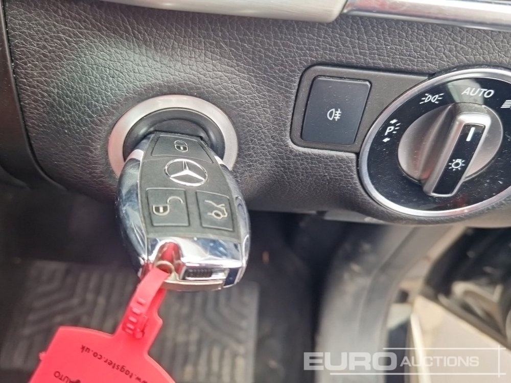 سيارة دفع رباعي 2018 Mercedes Benz GLE 250D: صور 41 سيارة دفع رباعي 2018 Mercedes Benz GLE 250D: صور 41