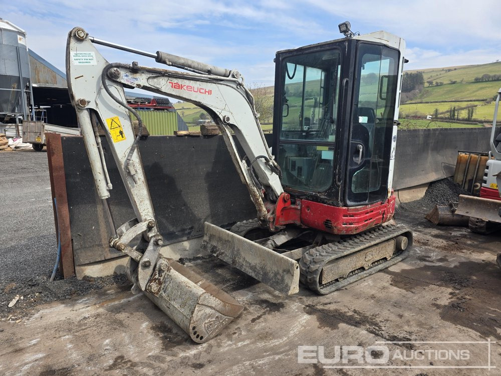 2018 Takeuchi TB23R - حفارة مصغرة: صور 1 2018 Takeuchi TB23R - حفارة مصغرة: صور 1