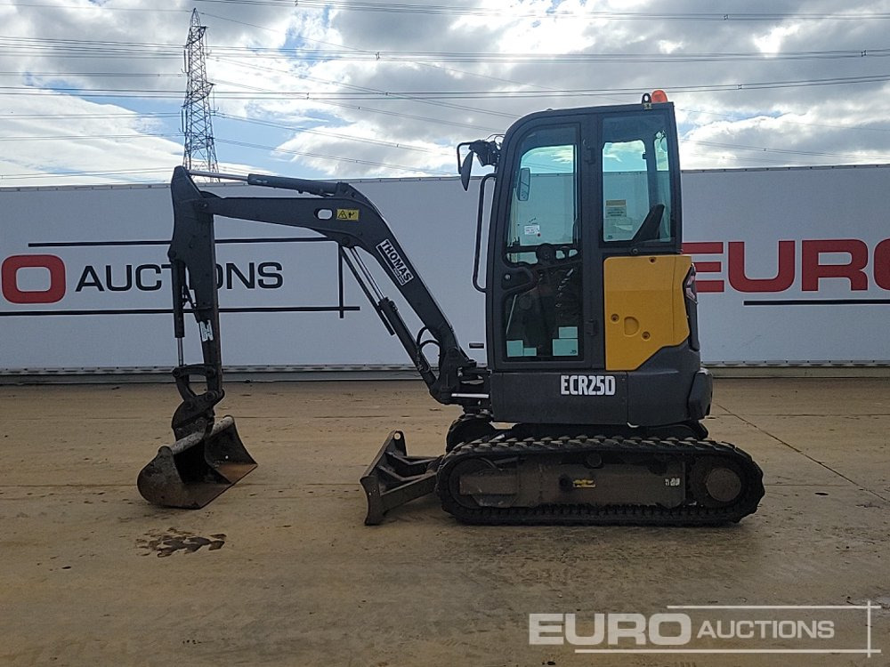 2018 Volvo ECR25D - حفارة مصغرة: صور 2 2018 Volvo ECR25D - حفارة مصغرة: صور 2