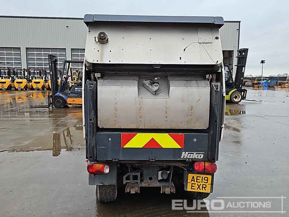 2019 Hako CITY MASTER 2200 - سياره كنس شوارع: صور 4 2019 Hako CITY MASTER 2200 - سياره كنس شوارع: صور 4