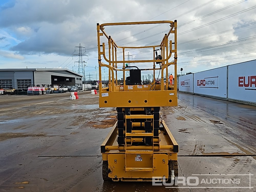 2019 Haulotte Compact 14 - رافعات مقصية: صور 4 2019 Haulotte Compact 14 - رافعات مقصية: صور 4