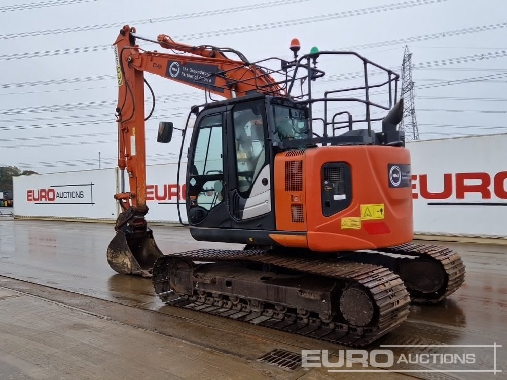 2019 Hitachi ZX135US-6 - حفارات زحافة: صور 3 2019 Hitachi ZX135US-6 - حفارات زحافة: صور 3