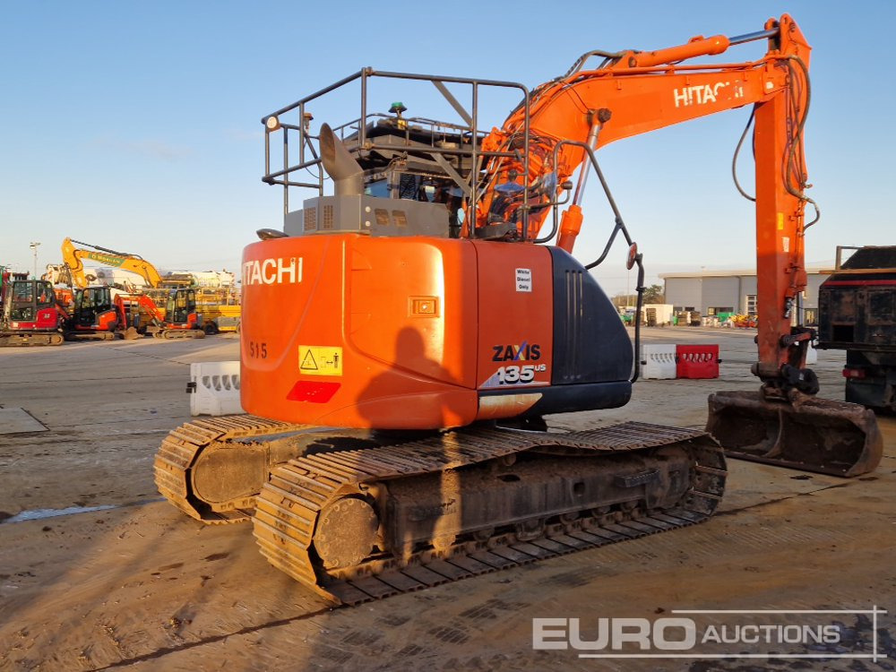 2019 Hitachi ZX135US-6 - حفارات زحافة: صور 5 2019 Hitachi ZX135US-6 - حفارات زحافة: صور 5