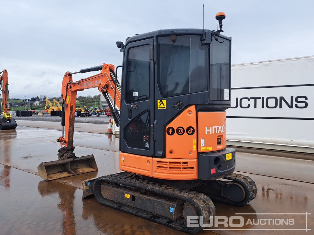 2019 Hitachi ZX26U-5A CR - حفارة مصغرة: صور 3 2019 Hitachi ZX26U-5A CR - حفارة مصغرة: صور 3