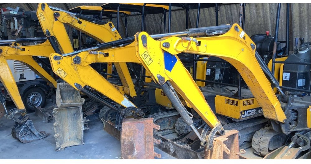 2019 JCB 15C-1 - حفارة مصغرة: صور 1 2019 JCB 15C-1 - حفارة مصغرة: صور 1