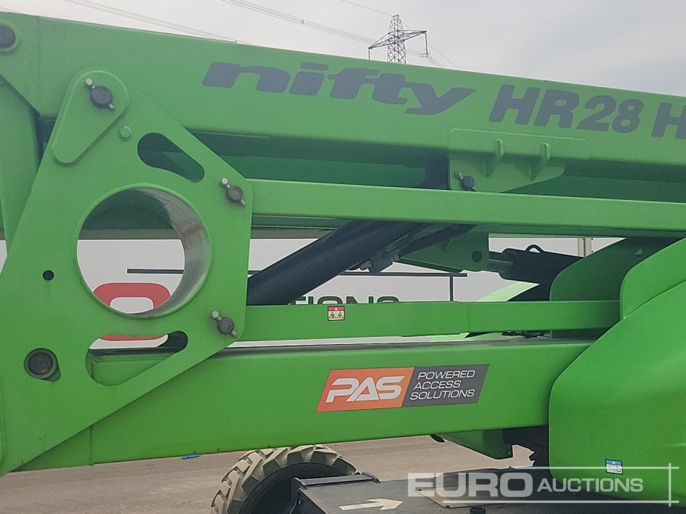 منصات هيدروليكية متنقلة 2019 Niftylift HR28 Hybrid: صور 22