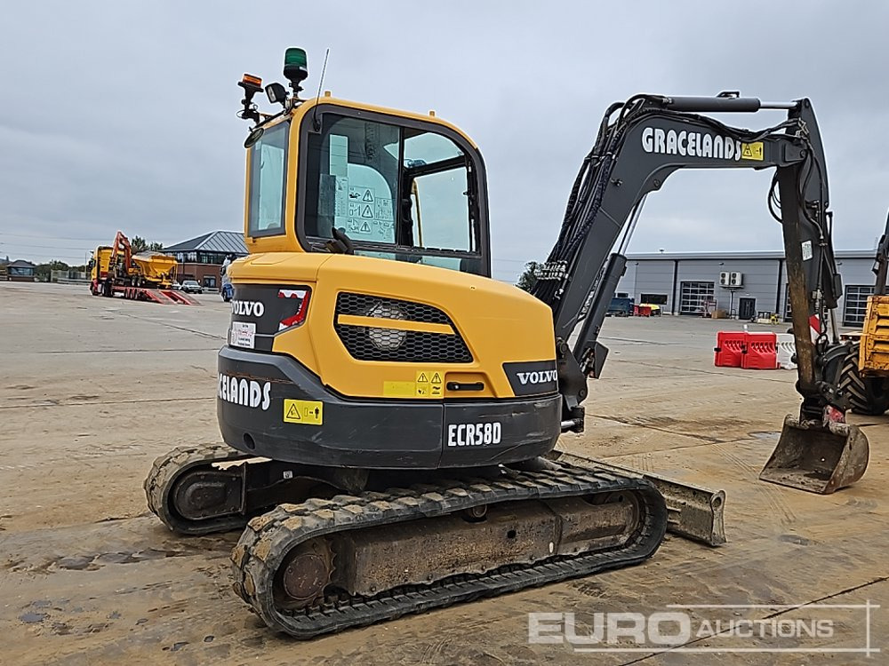 2019 Volvo ECR58D - حفارة مصغرة: صور 5 2019 Volvo ECR58D - حفارة مصغرة: صور 5