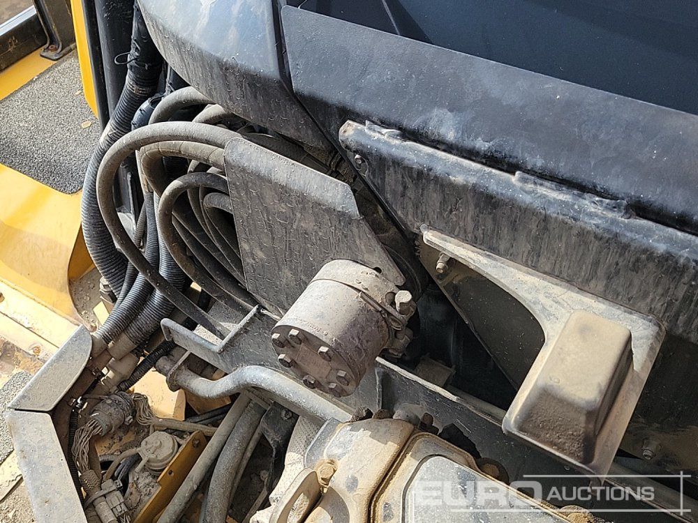 شاحنة مفصلية 2020 Bell B30E: صور 36