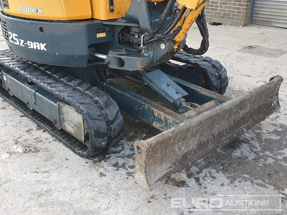 2020 Hyundai ROBEX25Z-9AK - حفارة مصغرة: صور 5 2020 Hyundai ROBEX25Z-9AK - حفارة مصغرة: صور 5