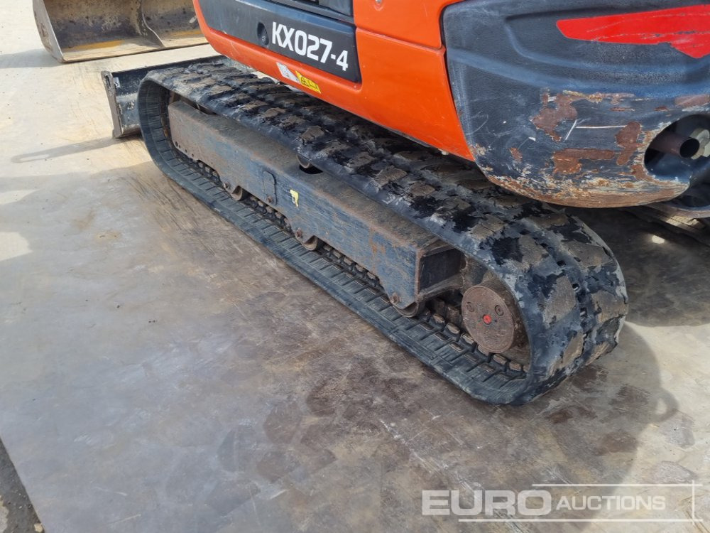 حفارة مصغرة 2020 Kubota KX027-4: صور 9