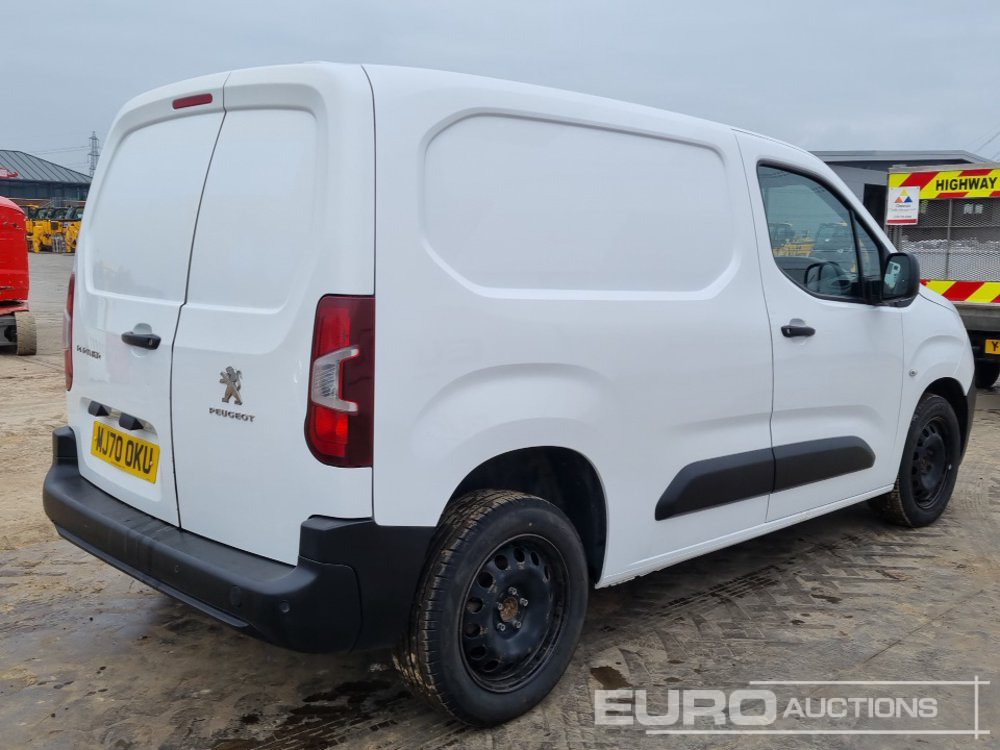 2020 Peugeot Partner - الشاحنات الصغيرة: صور 5 2020 Peugeot Partner - الشاحنات الصغيرة: صور 5