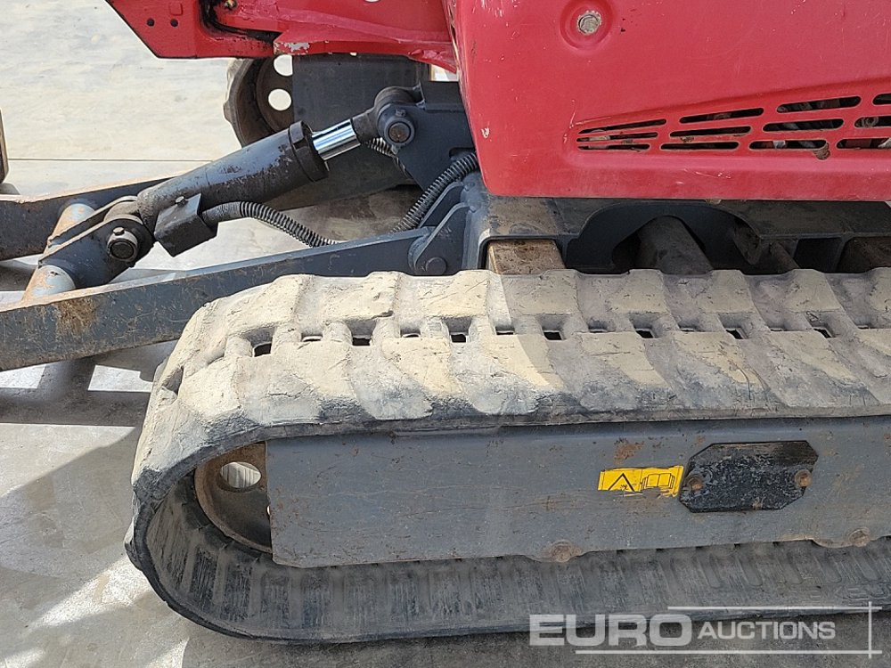 حفارة مصغرة 2020 Takeuchi TB216: صور 12