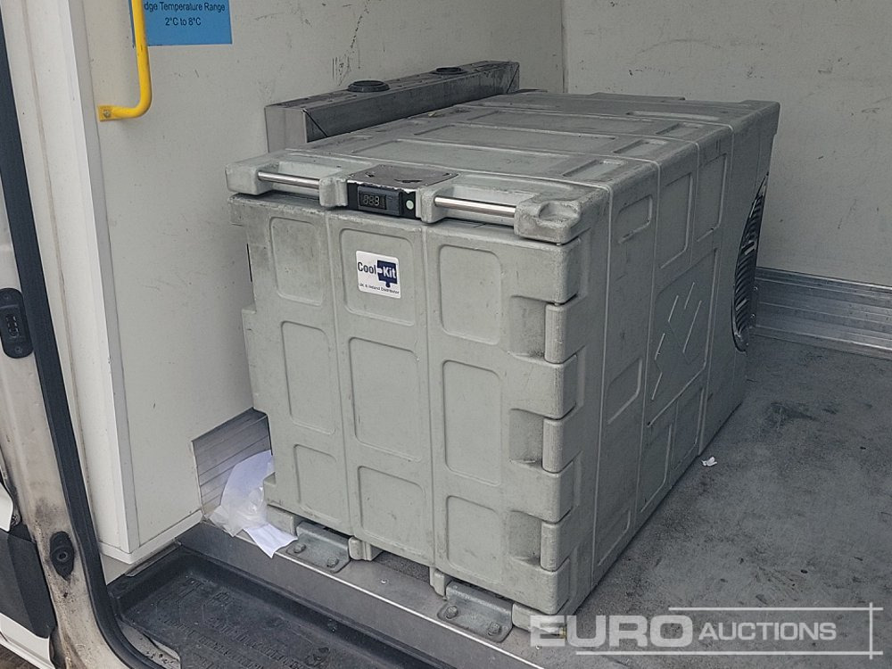الشاحنات الصغيرة 2020 Volkswagen Crafter CR35: صور 15