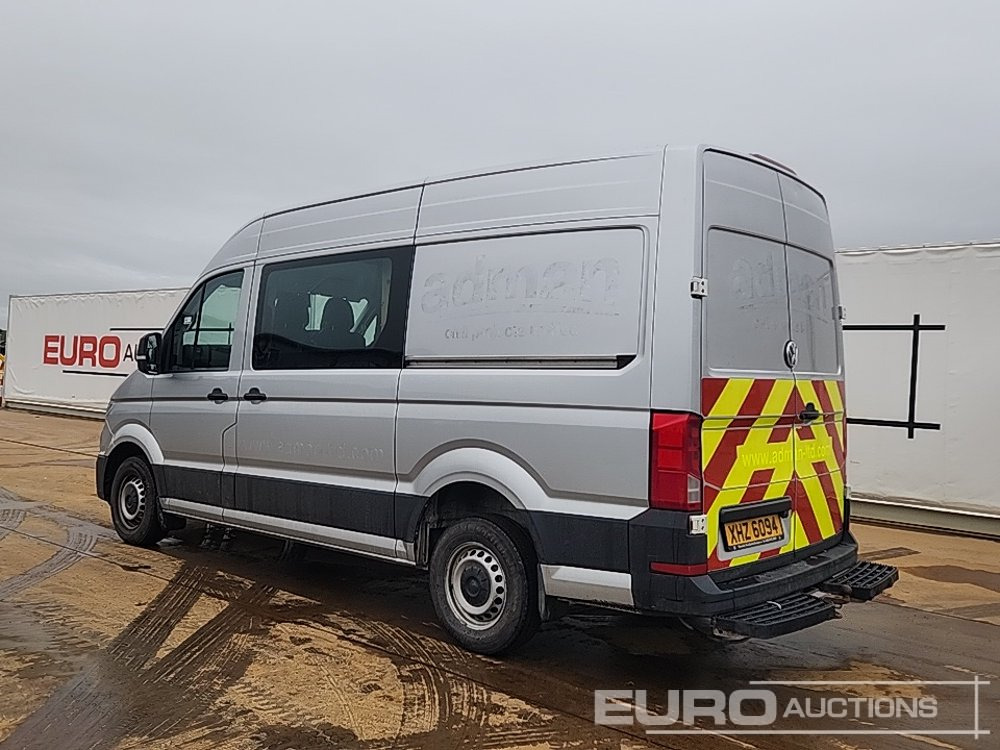 2020 Volkswagen Crafter - الشاحنات الصغيرة: صور 3 2020 Volkswagen Crafter - الشاحنات الصغيرة: صور 3