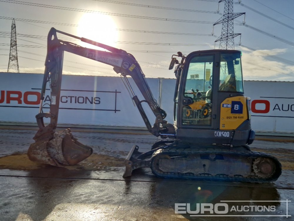 2020 Volvo ECR50D - حفارة مصغرة: صور 2 2020 Volvo ECR50D - حفارة مصغرة: صور 2