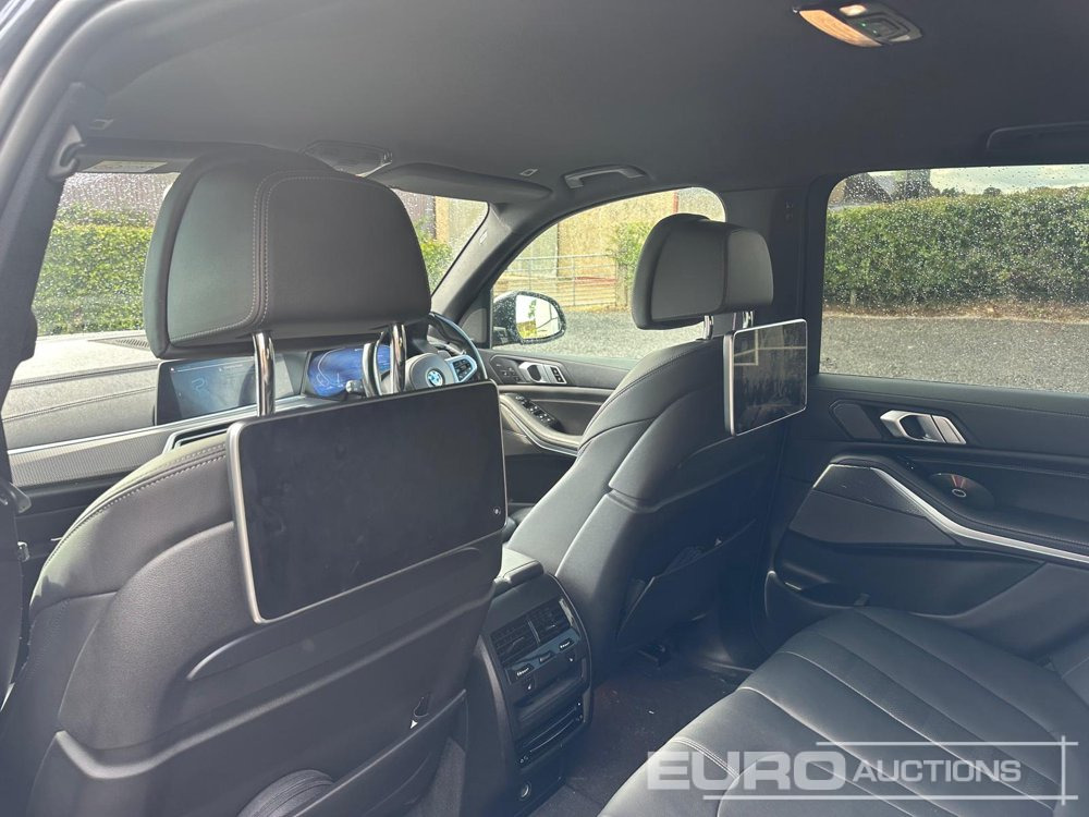 2021 BMW X5 45E M-Sport - سيارة دفع رباعي: صور 5 2021 BMW X5 45E M-Sport - سيارة دفع رباعي: صور 5