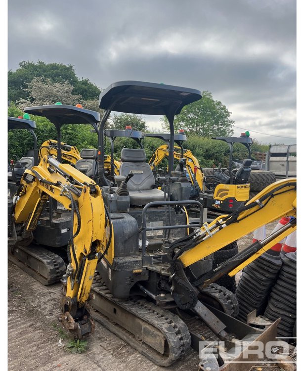 2021 New Holland E17C Rubber Tracks, QH, Blade, Offset, Piped - حفارة مصغرة: صور 1 2021 New Holland E17C Rubber Tracks, QH, Blade, Offset, Piped - حفارة مصغرة: صور 1