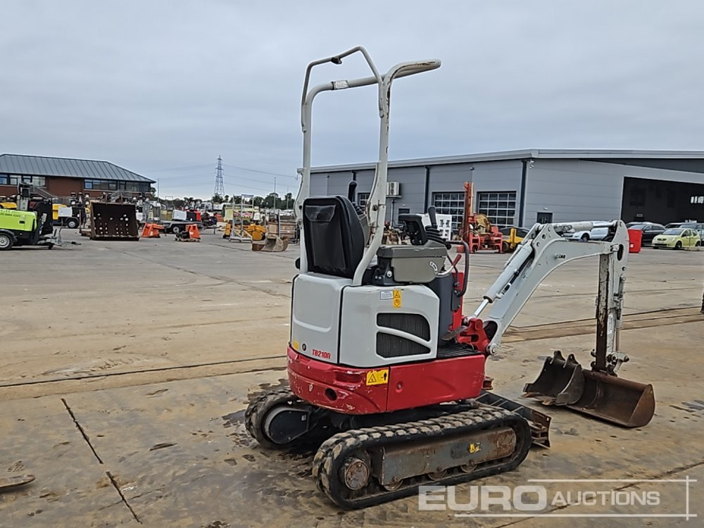 2021 Takeuchi TB210R - حفارة مصغرة: صور 5 2021 Takeuchi TB210R - حفارة مصغرة: صور 5