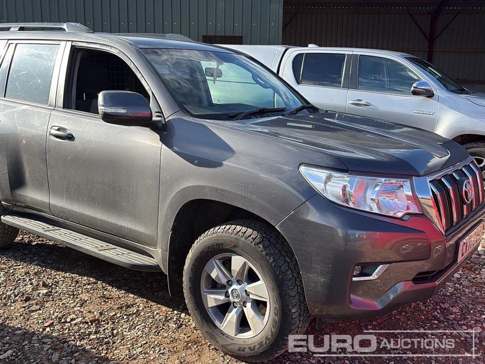 2021 Toyota Land Cruiser - سيارة دفع رباعي: صور 3 2021 Toyota Land Cruiser - سيارة دفع رباعي: صور 3