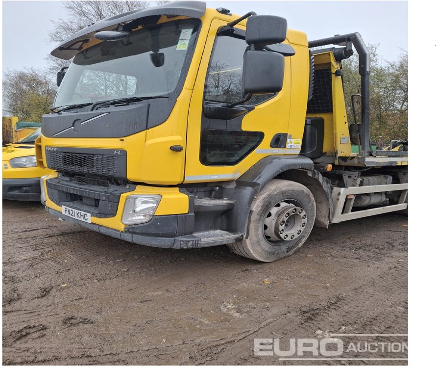 2021 Volvo 4x2 Skip Loader Lorry - شاحنات قابلة للفك شاحنة: صور 1 2021 Volvo 4x2 Skip Loader Lorry - شاحنات قابلة للفك شاحنة: صور 1