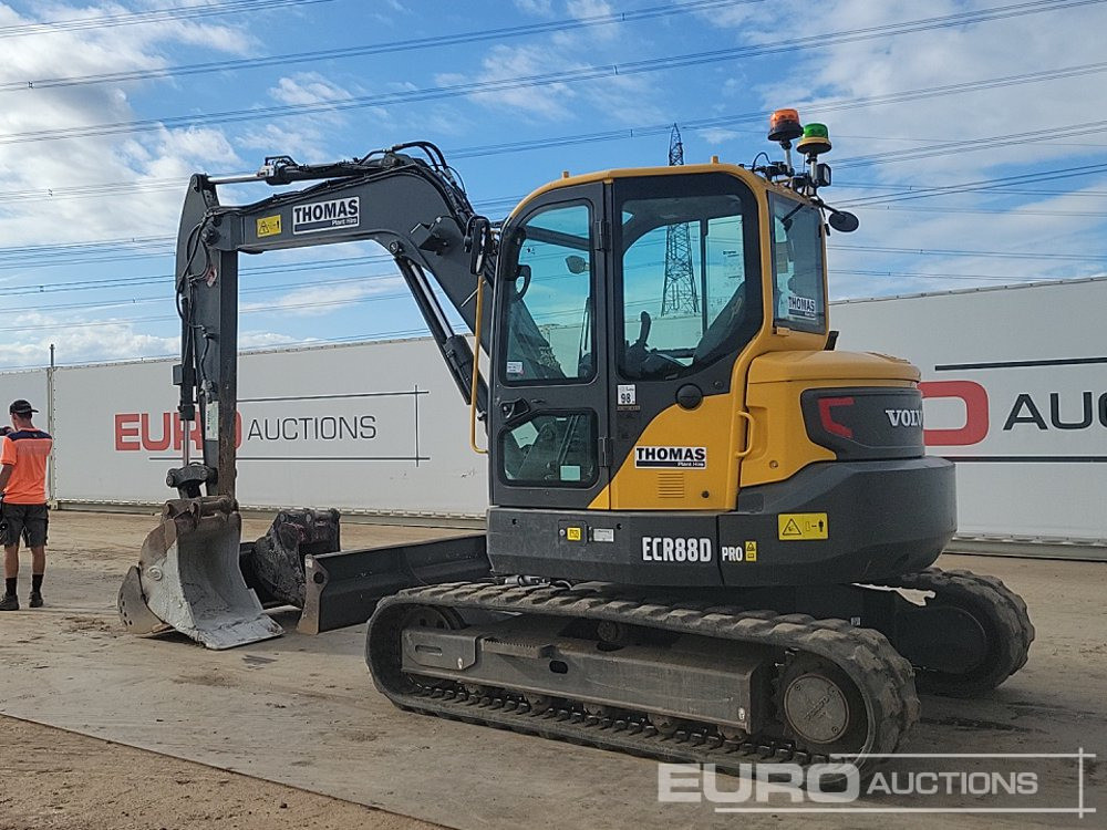 2021 Volvo ECR88D - حفارة مصغرة: صور 3 2021 Volvo ECR88D - حفارة مصغرة: صور 3