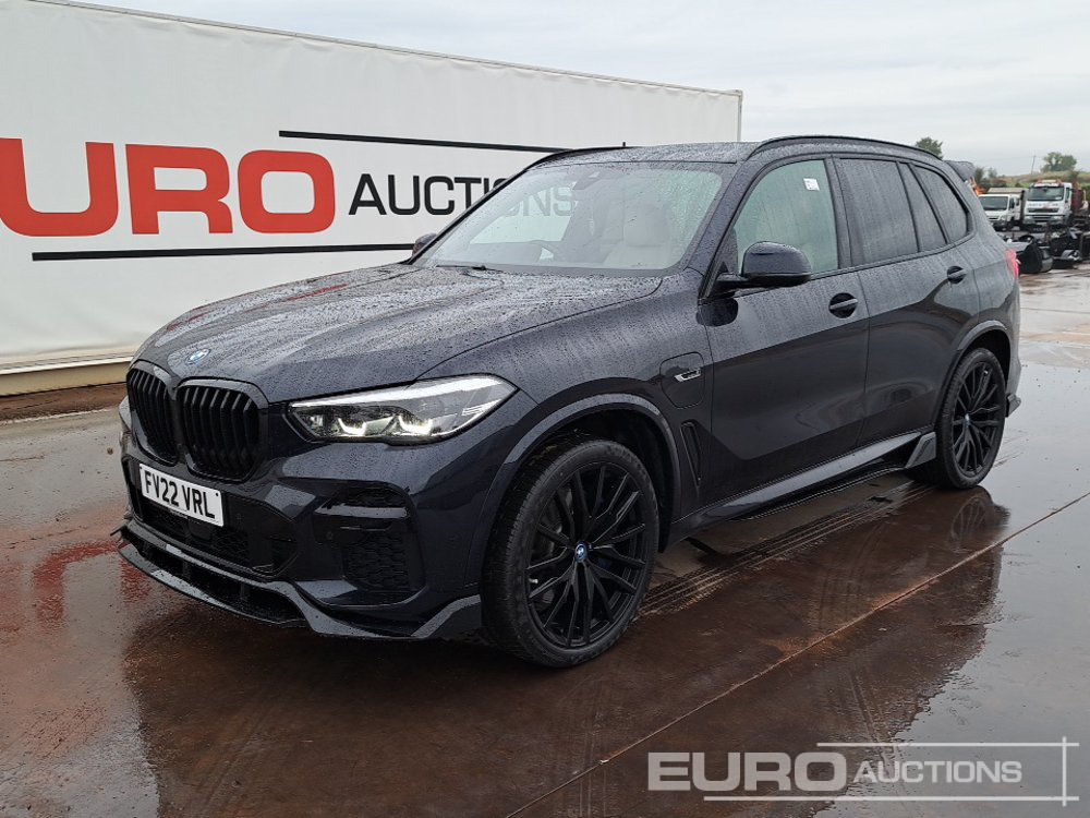 2022 BMW X5 45E M-Sport - سيارة دفع رباعي: صور 1 2022 BMW X5 45E M-Sport - سيارة دفع رباعي: صور 1
