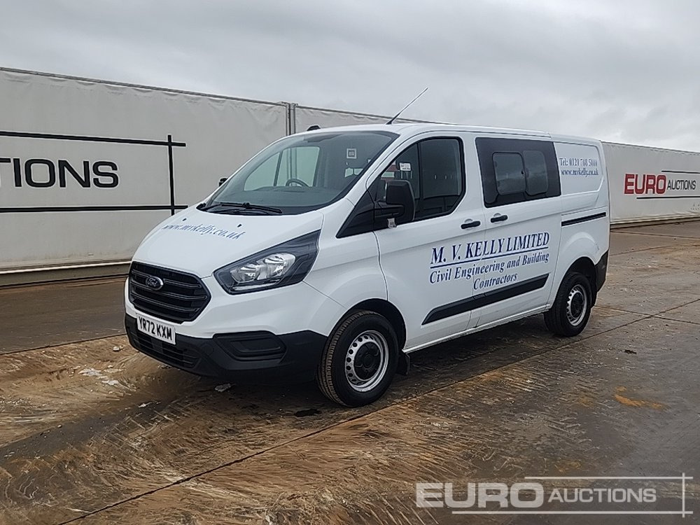 2022 Ford Transit Custom 300 - الشاحنات الصغيرة كابينة مزدوجة: صور 1 2022 Ford Transit Custom 300 - الشاحنات الصغيرة كابينة مزدوجة: صور 1