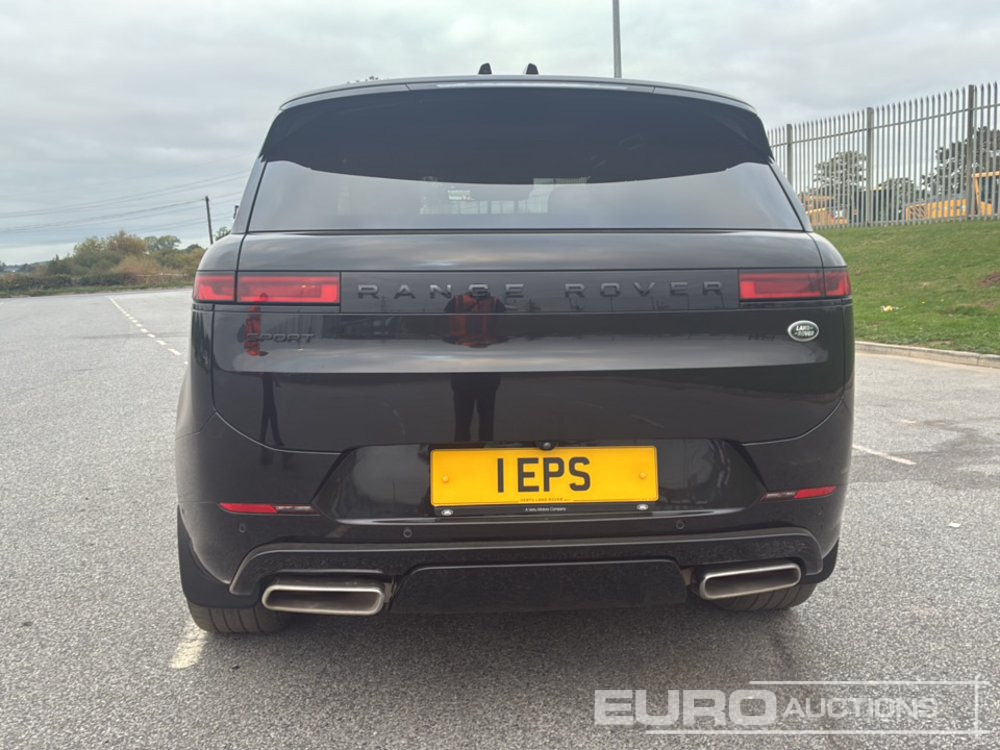 2022 Land Rover Range Rover P440E Autobiography - سيارة دفع رباعي: صور 4 2022 Land Rover Range Rover P440E Autobiography - سيارة دفع رباعي: صور 4
