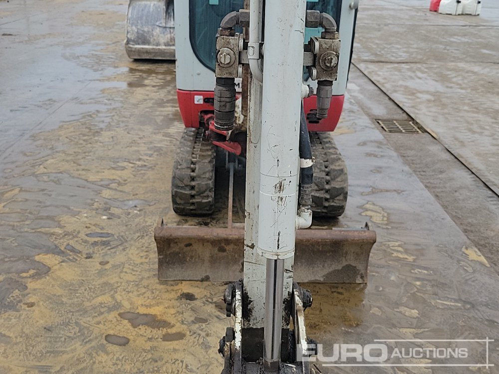 حفارة مصغرة 2022 Takeuchi TB216: صور 26